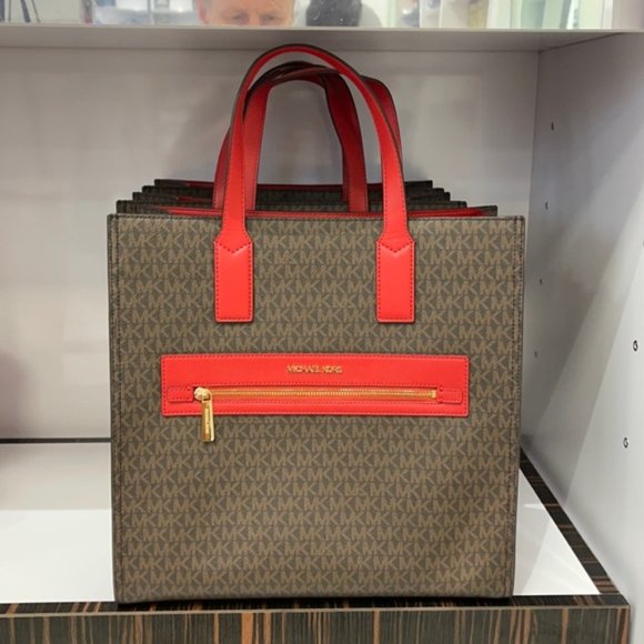 Michael Kors Handbags - Michael Kors Kenly Large Tote